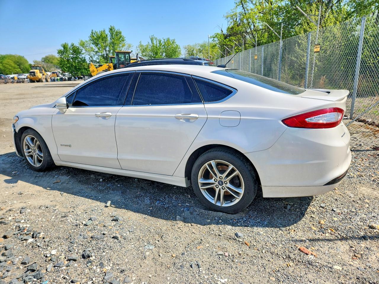 Ford Fusion Titanium Hev