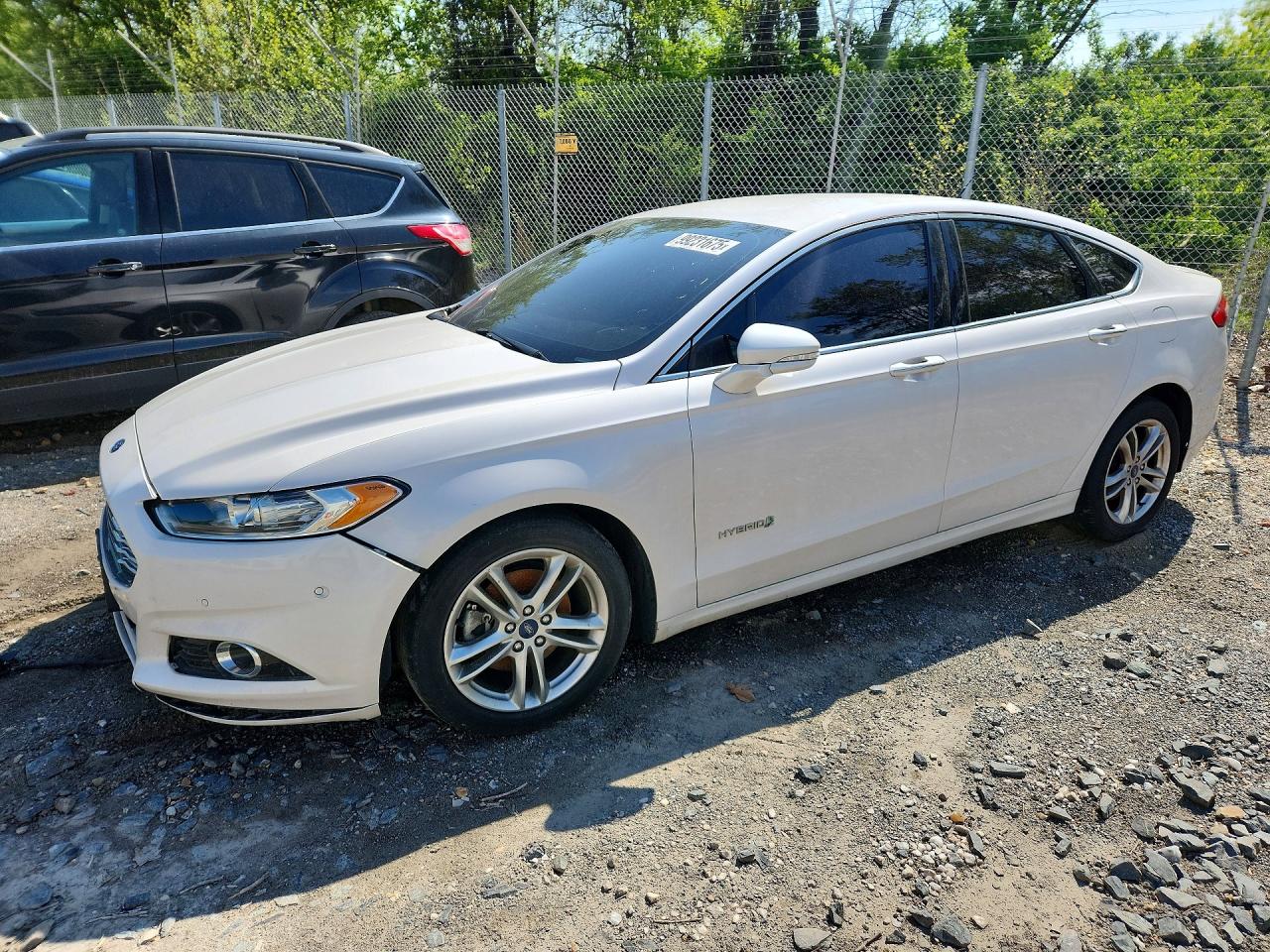 Salvage Ford Fusion Image