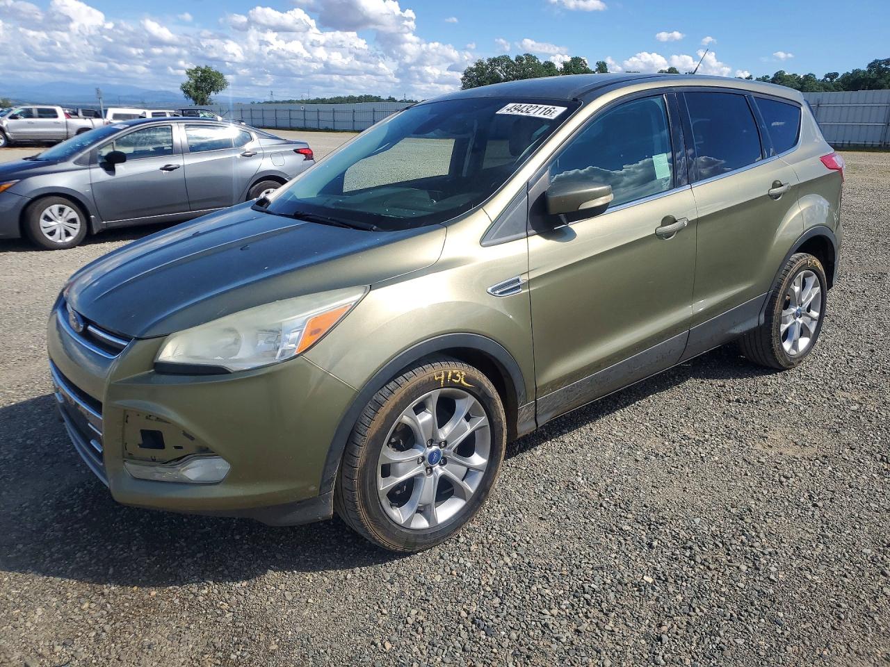 Salvage Ford Escape Image