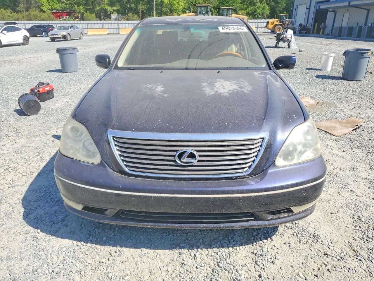 Lexus LS Base