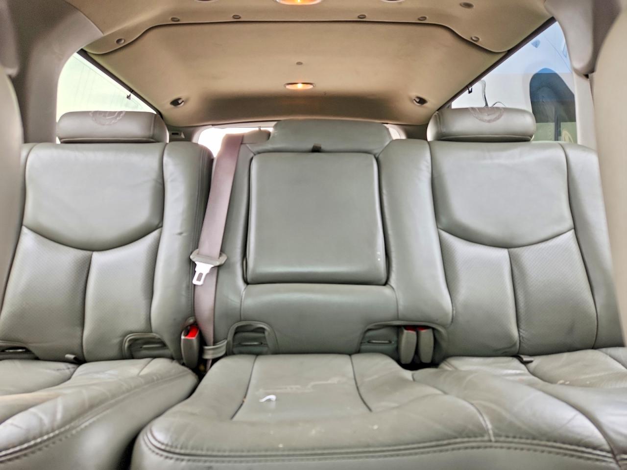 Cadillac Escalade Esv
