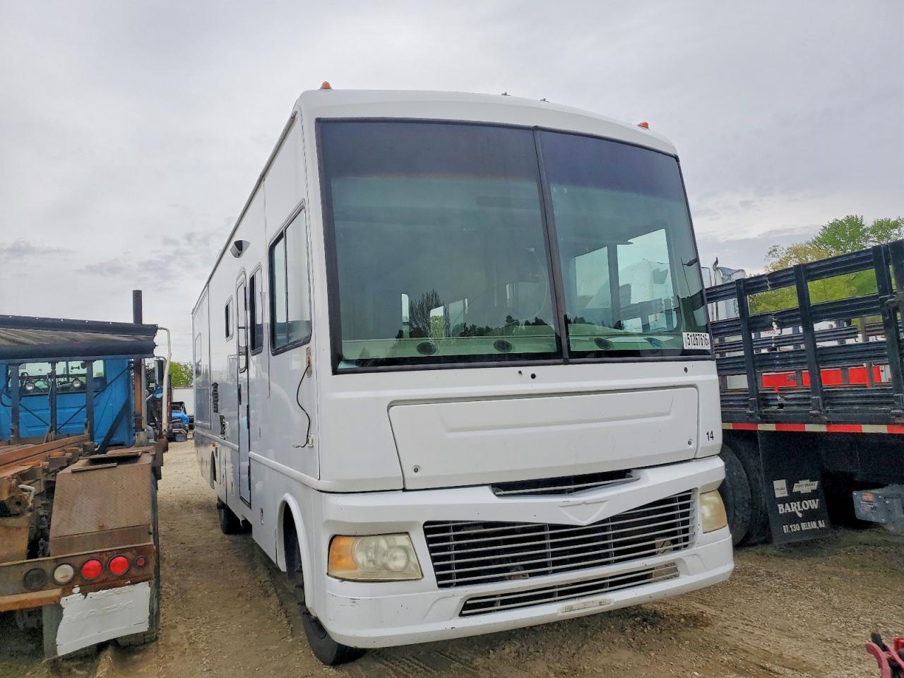 Salvage Bounder F-550 Image