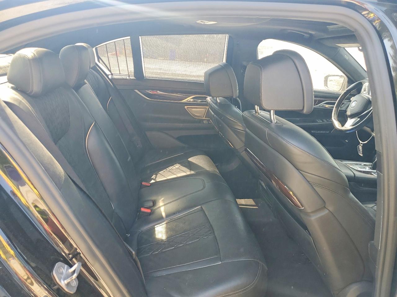BMW 7 Series Xi