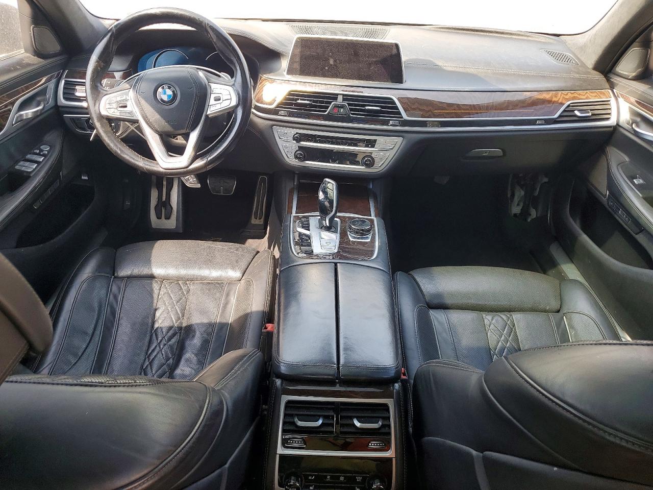 BMW 7 Series Xi