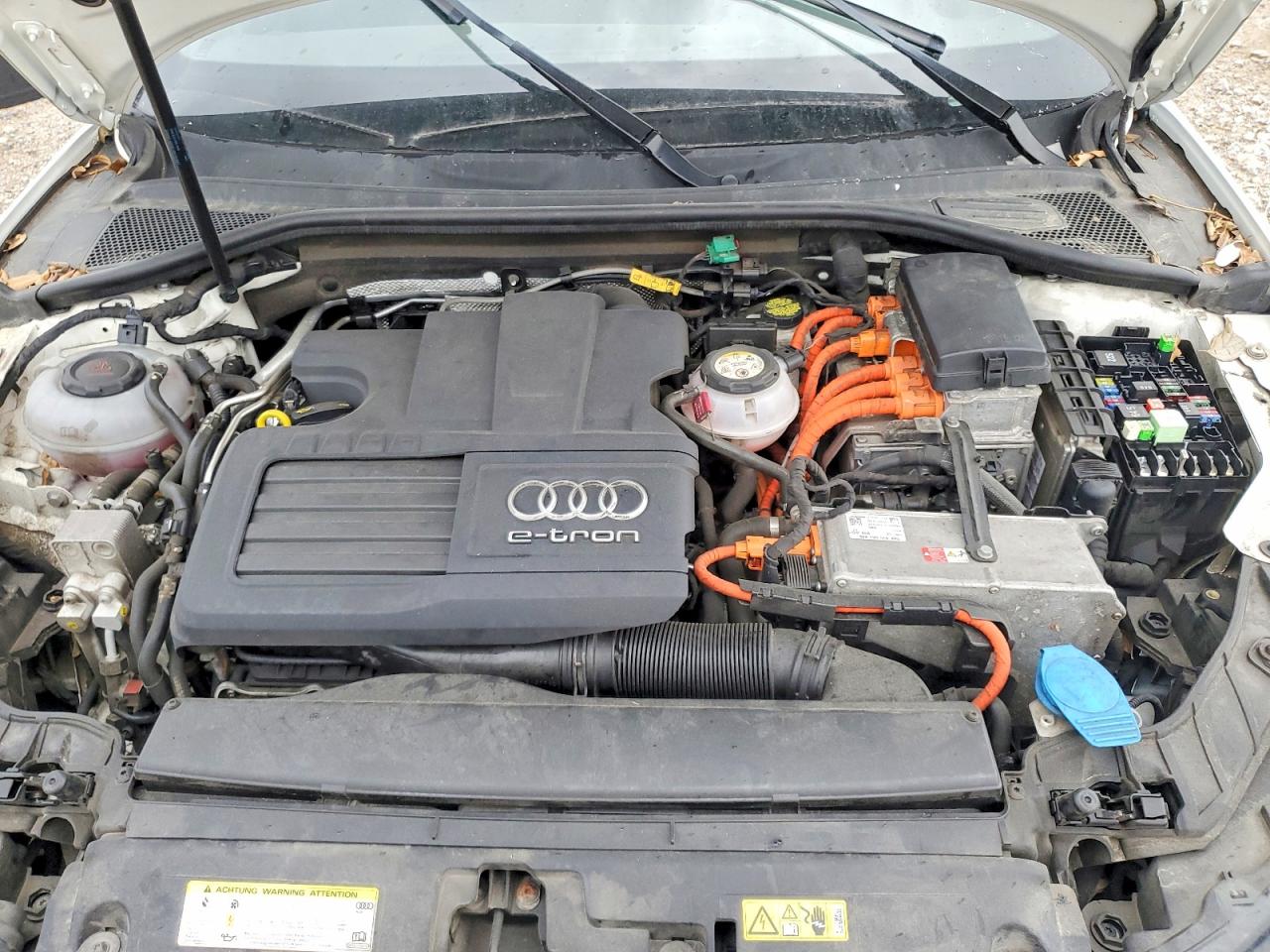 Audi A3 E-tron Premium