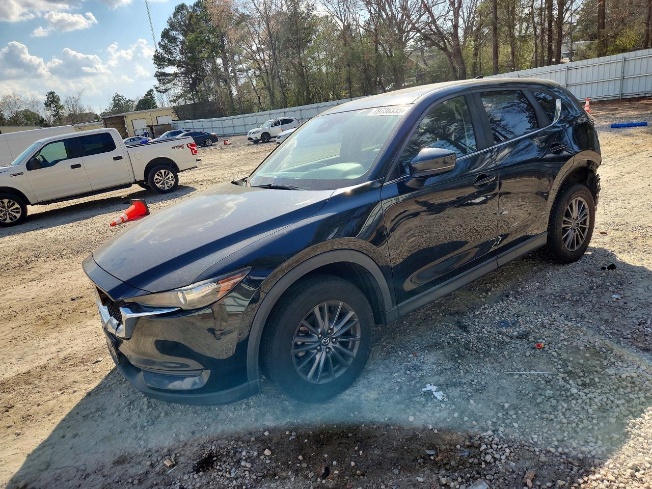 Salvage Mazda Cx Image