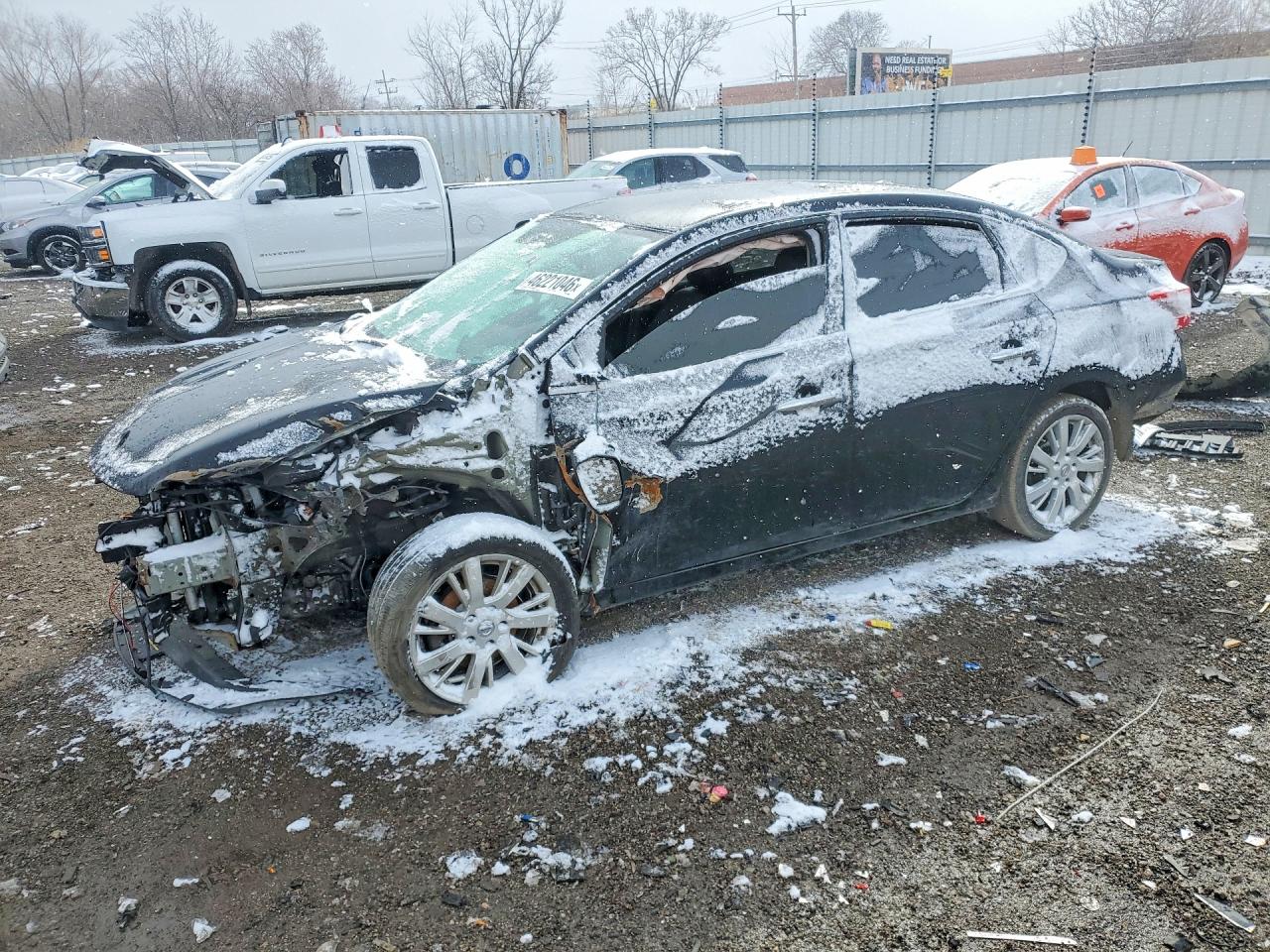 Salvage Nissan Sentra Image