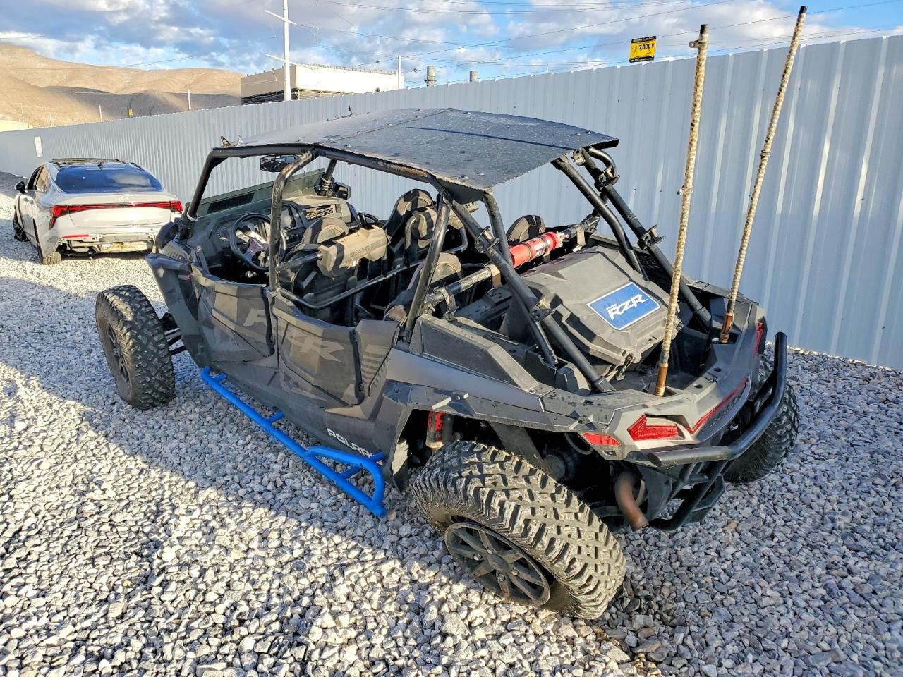 Polaris RZR
