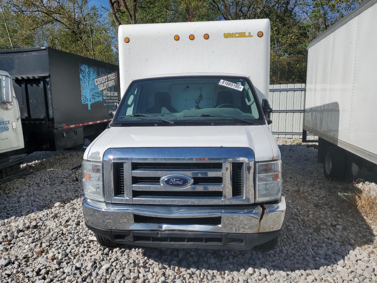 Ford Econoline E350 Super Duty Cutaway Van E350 Super Duty Cutaway Van