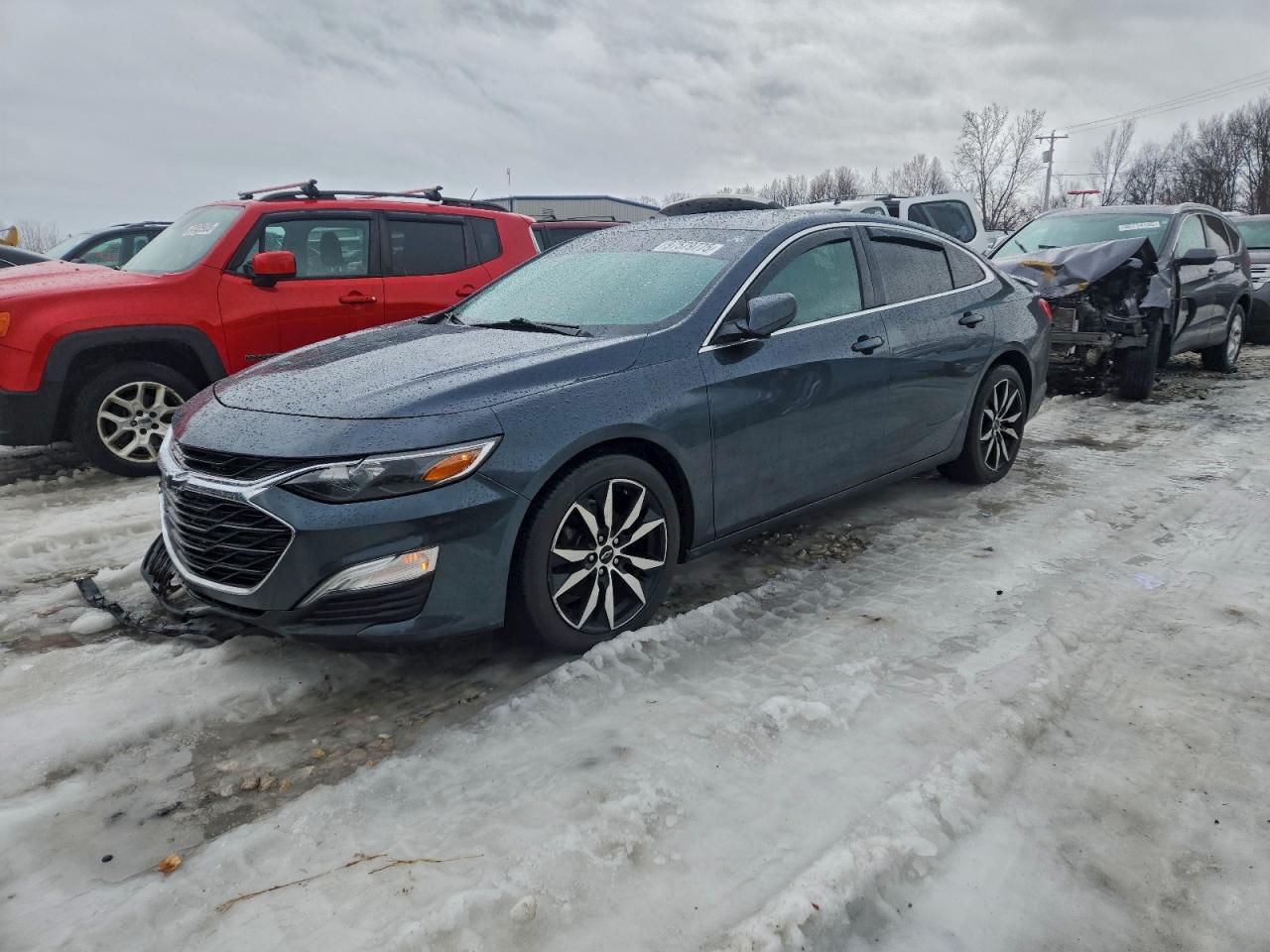 Salvage Chevrolet Malibu Image