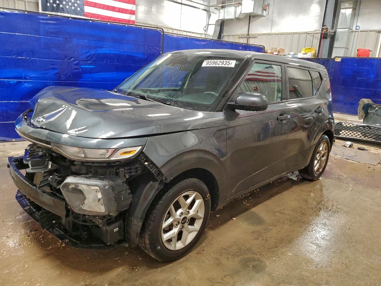 Salvage Kia Soul Image