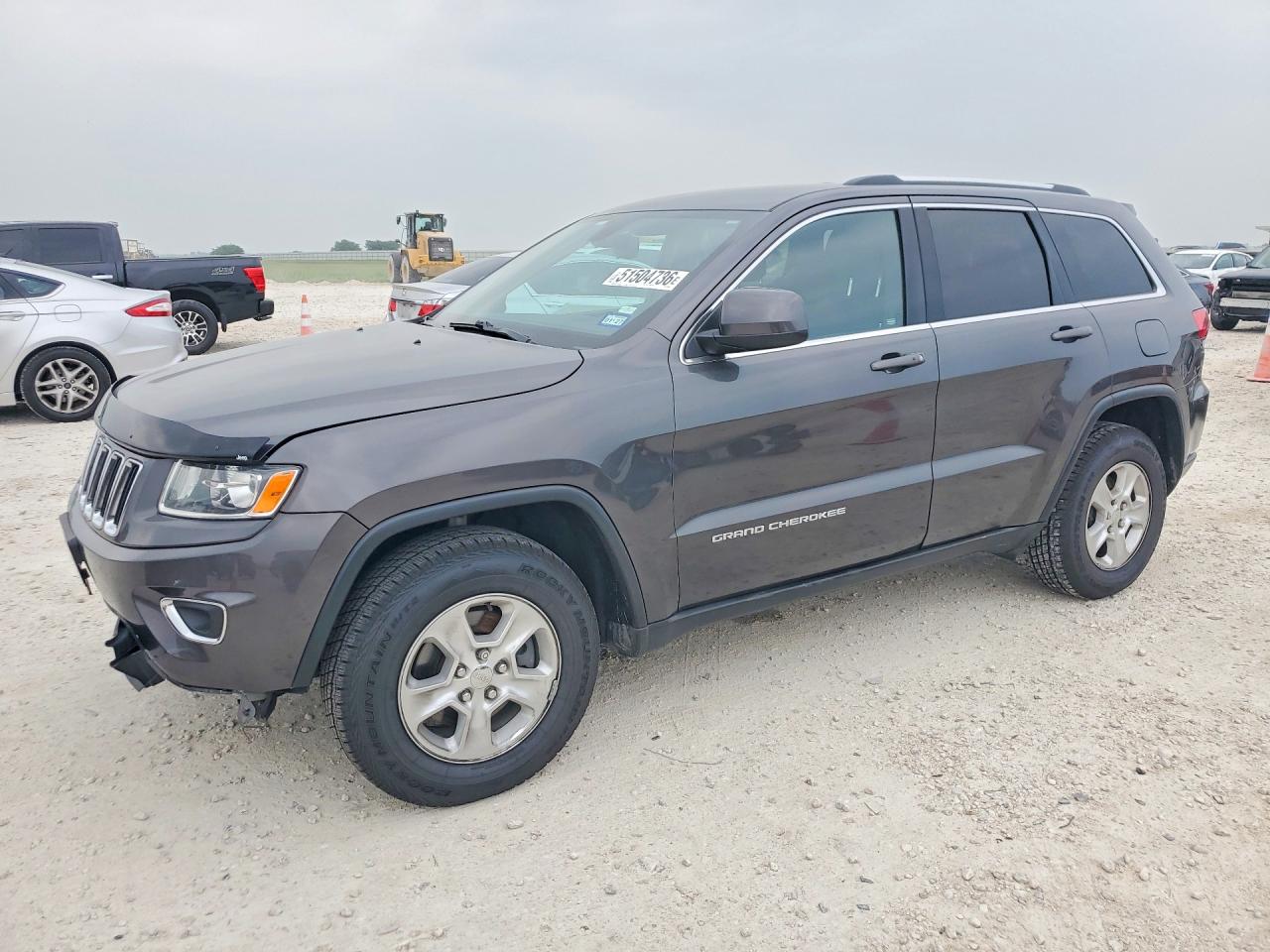 Salvage Jeep Cherokee Image
