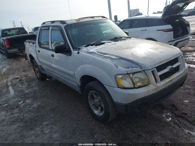 Salvage Ford Explorer Image