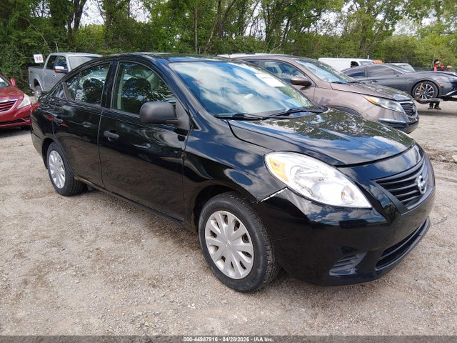 Salvage Nissan Versa Image