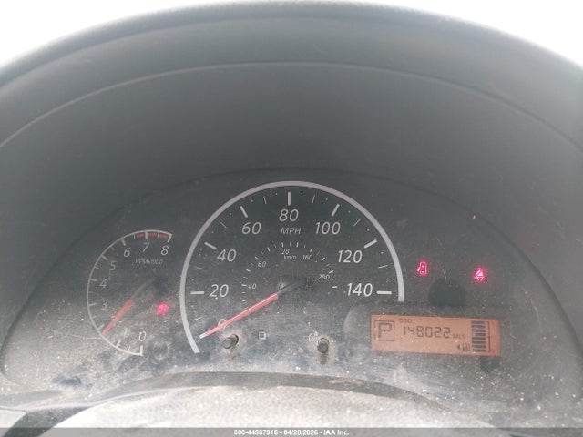 Nissan Versa 1.6 S+