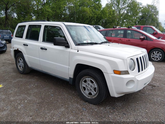Salvage Jeep Patriot Image