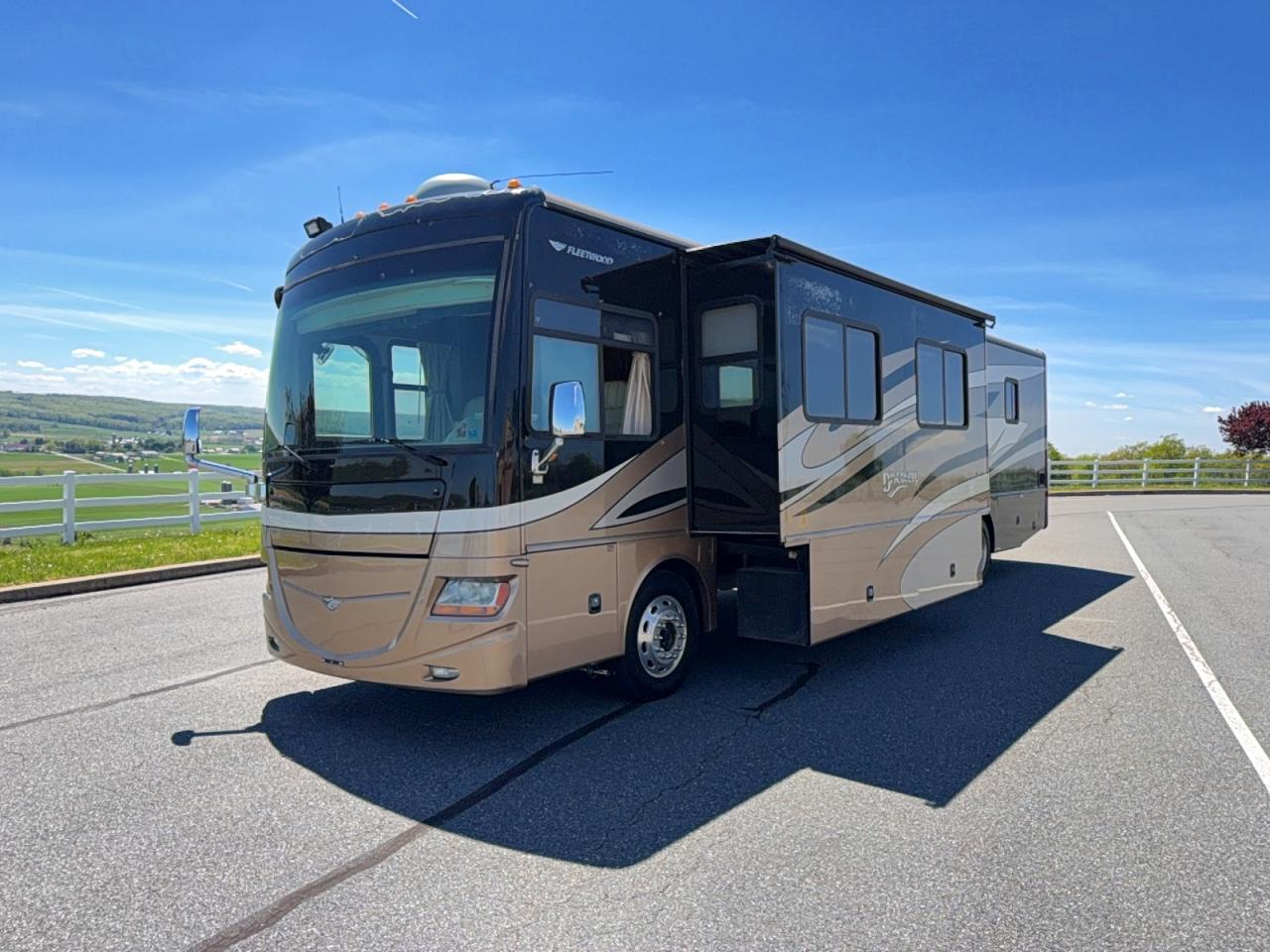 Freigliner Chassis Xc