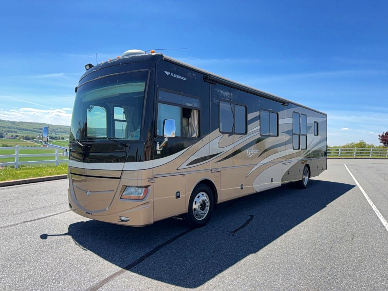 Freigliner Chassis Xc
