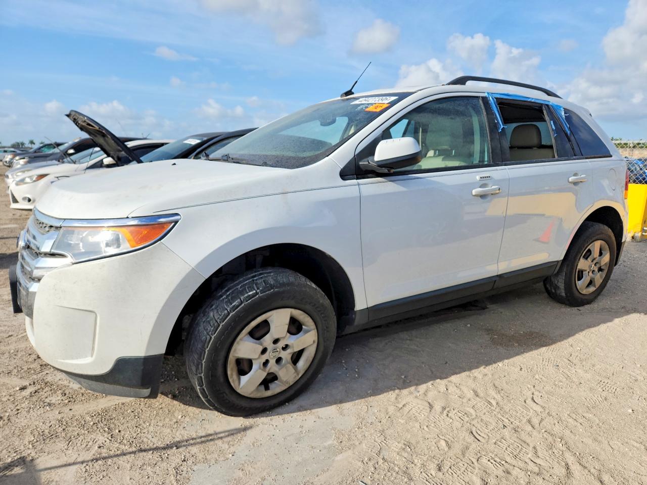 Salvage Ford Edge Image