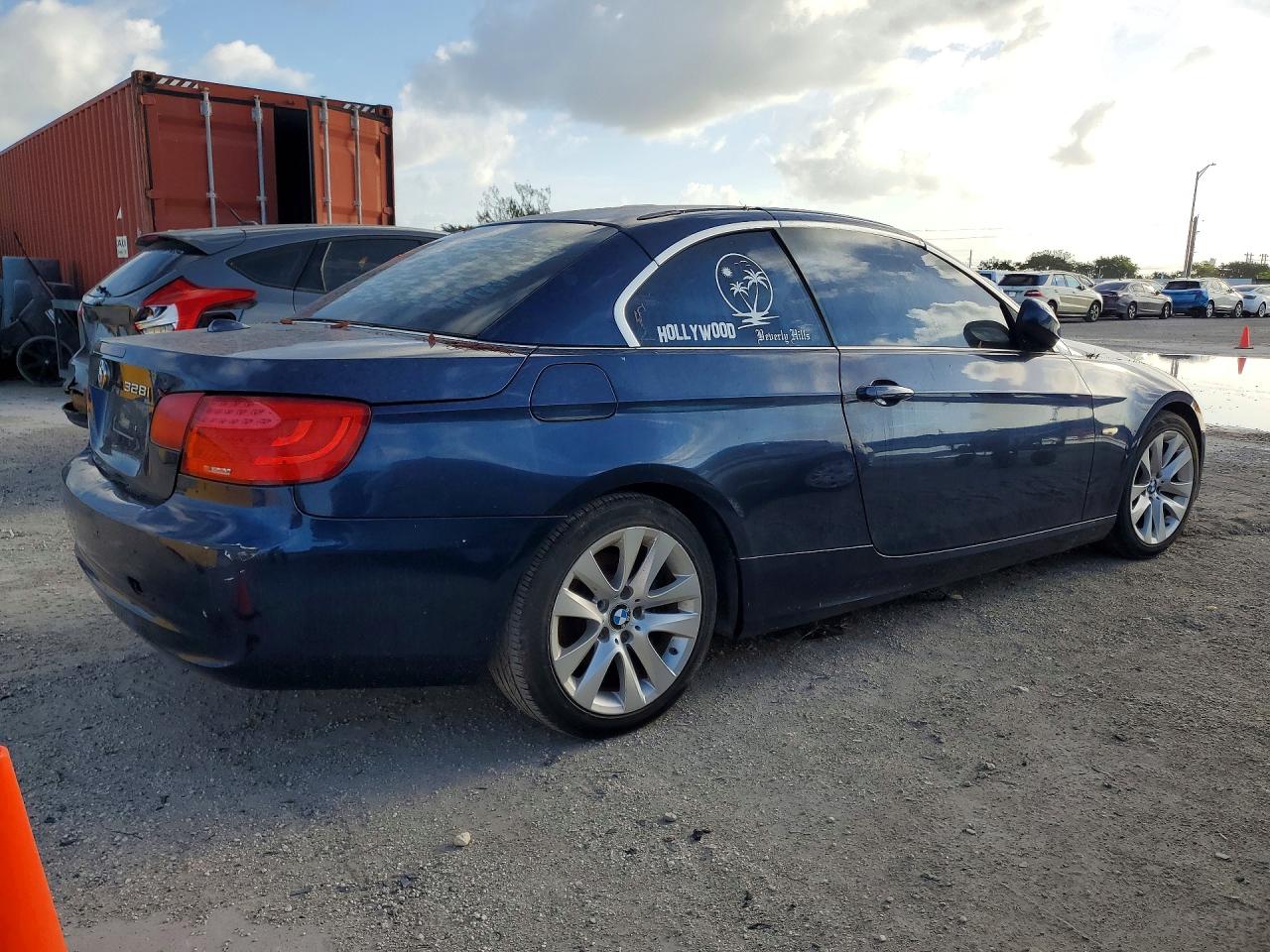 BMW 3 Series I