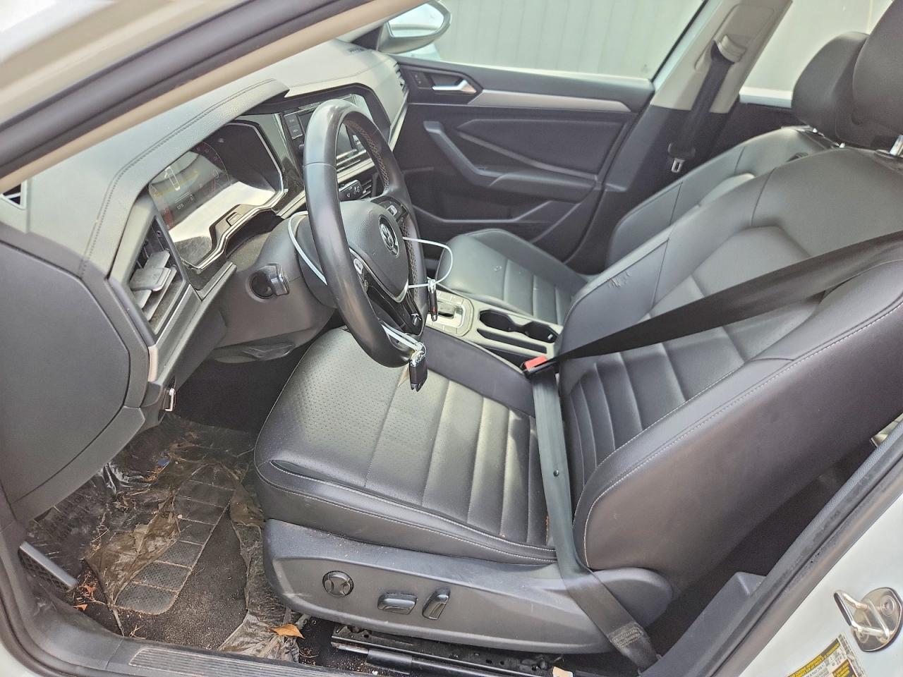 Volkswagen Jetta S
