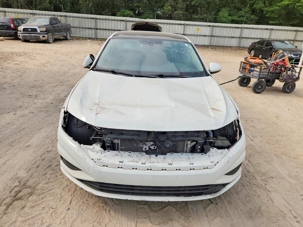 Volkswagen Jetta S