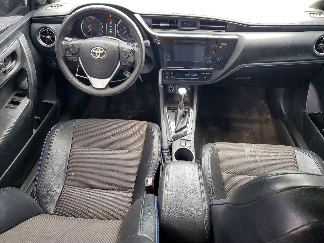 Toyota Corolla Se