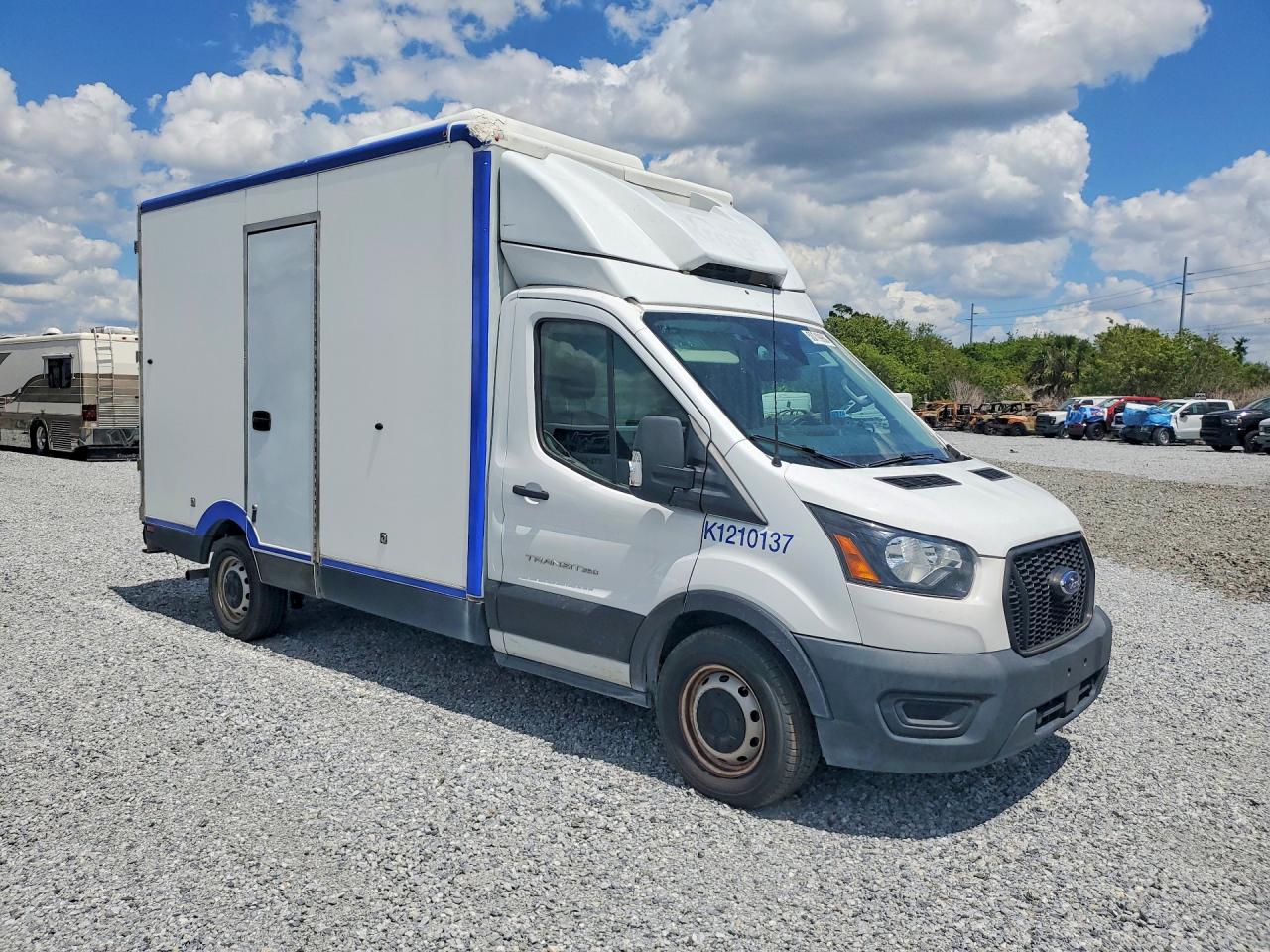 Ford Transit T-350