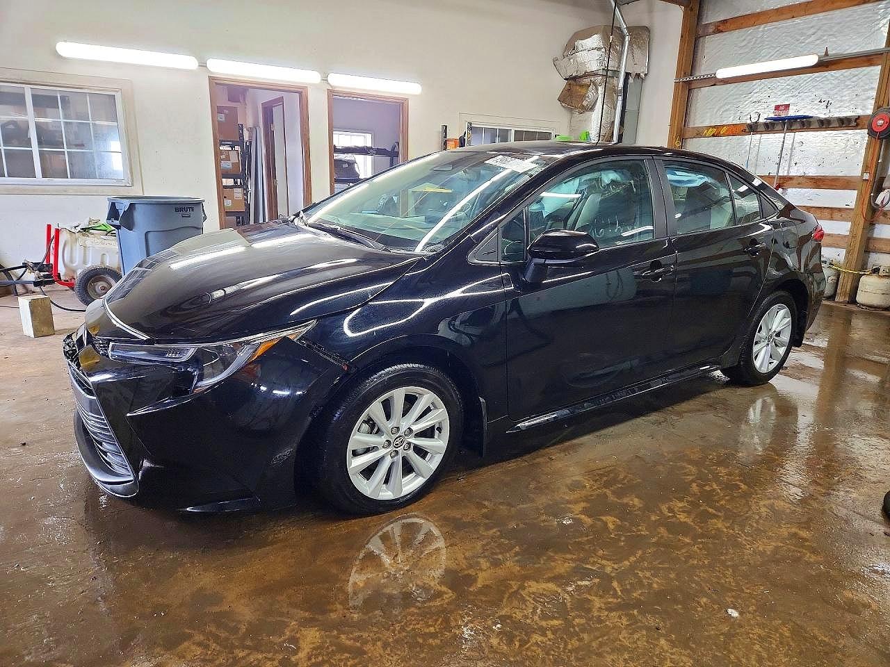 Salvage Toyota Corolla Image