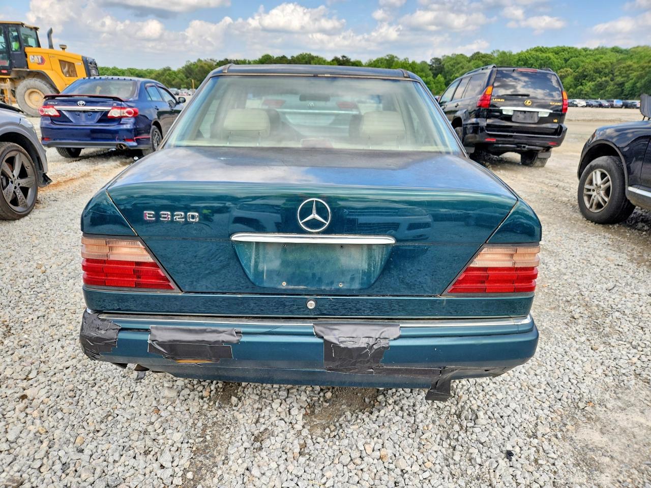 Mercedes-Benz E-Class 320 Base