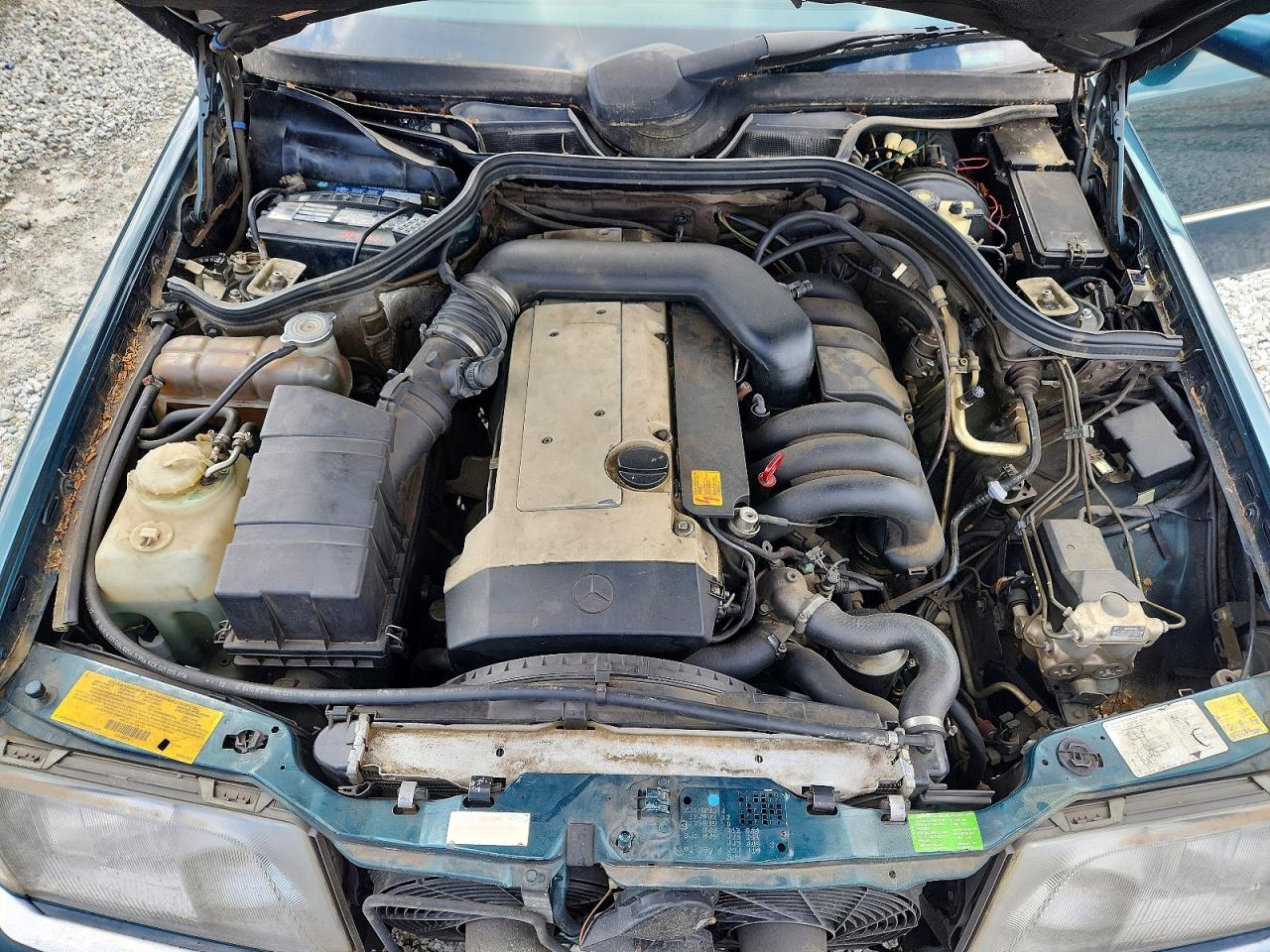 Mercedes-Benz E-Class 320 Base