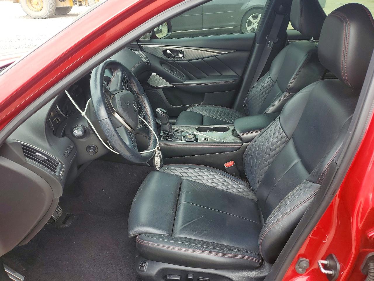 INFINITI Q50