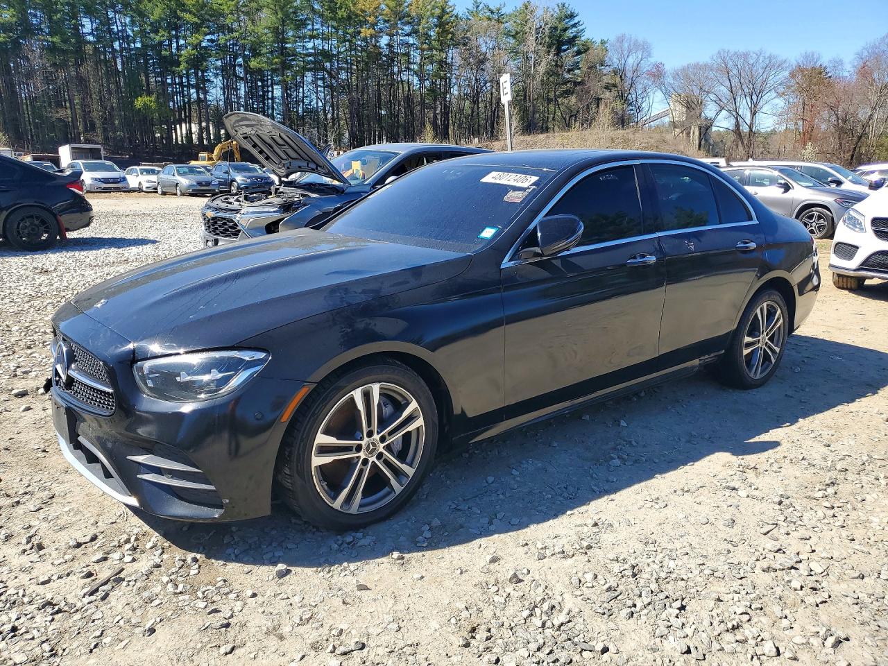 Salvage Mercedes-Benz E-Class Image
