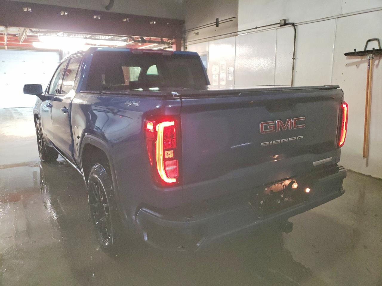 GMC Sierra K1500 Elevation-l