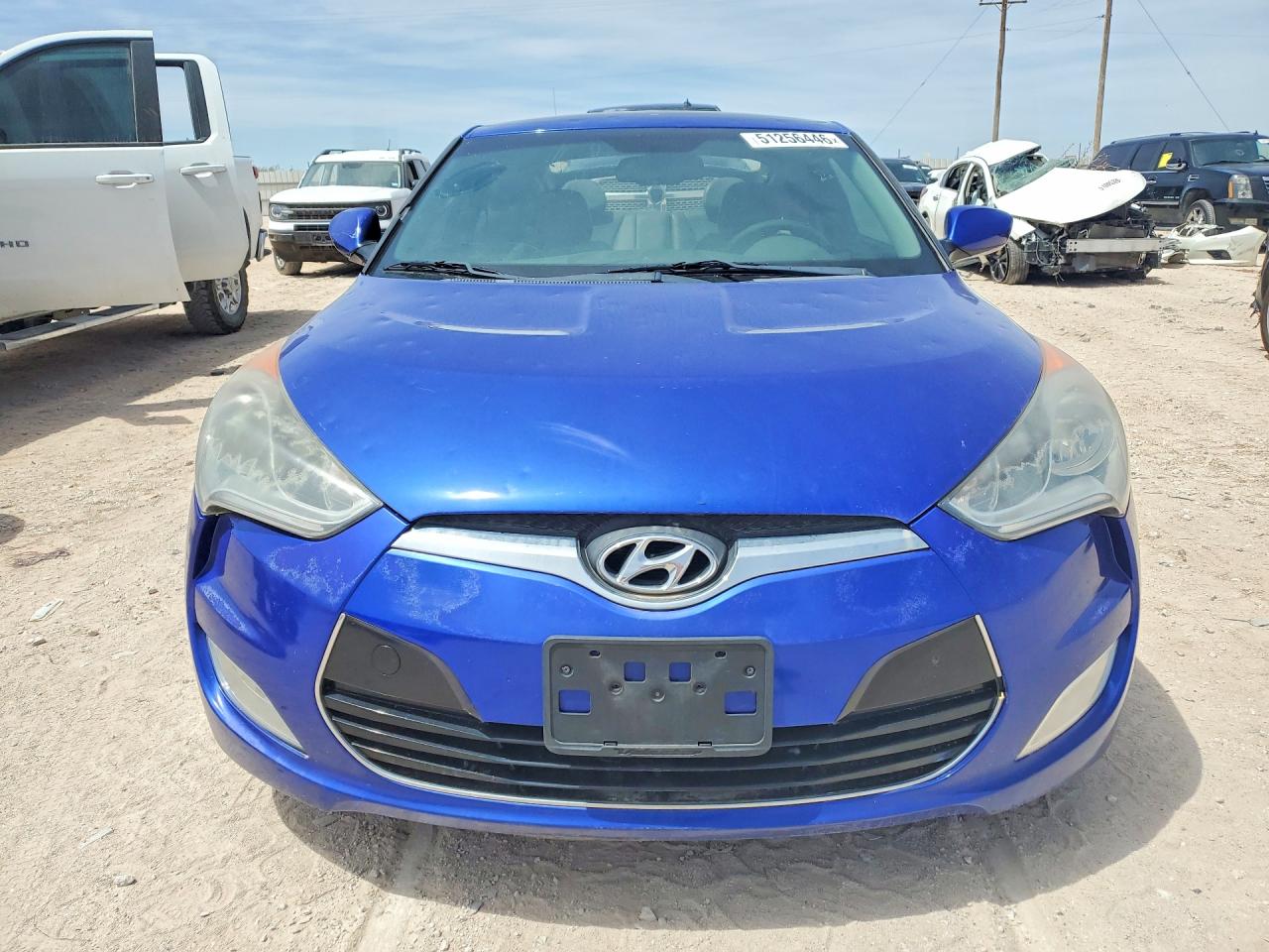 Hyundai VELOSTER Base