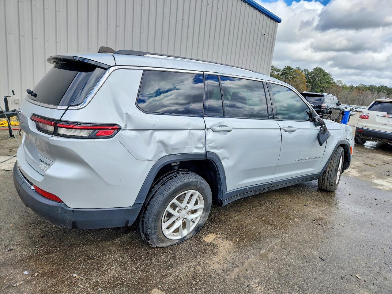 Jeep Grand Cherokee L Laredo
