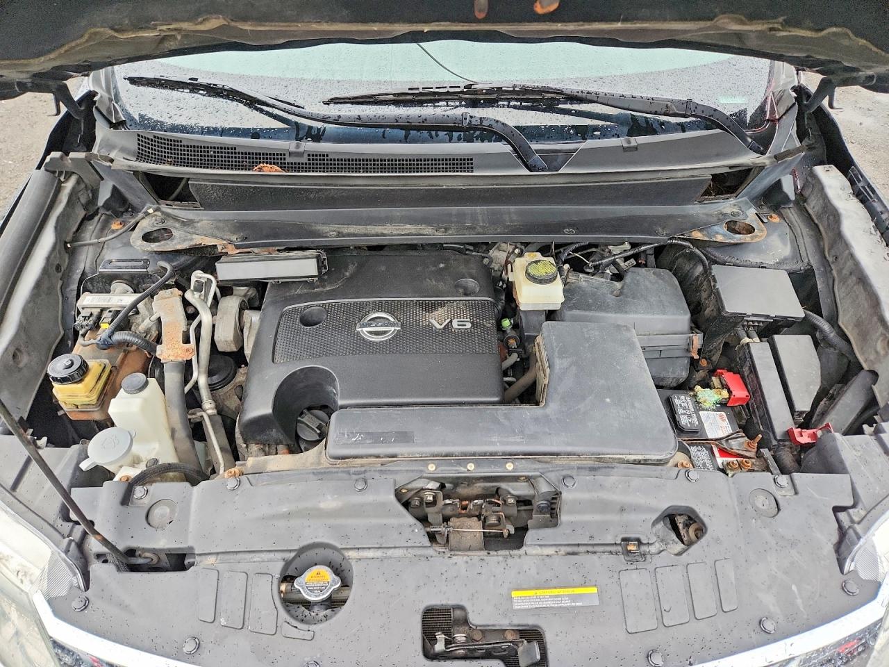 Nissan Pathfinder S