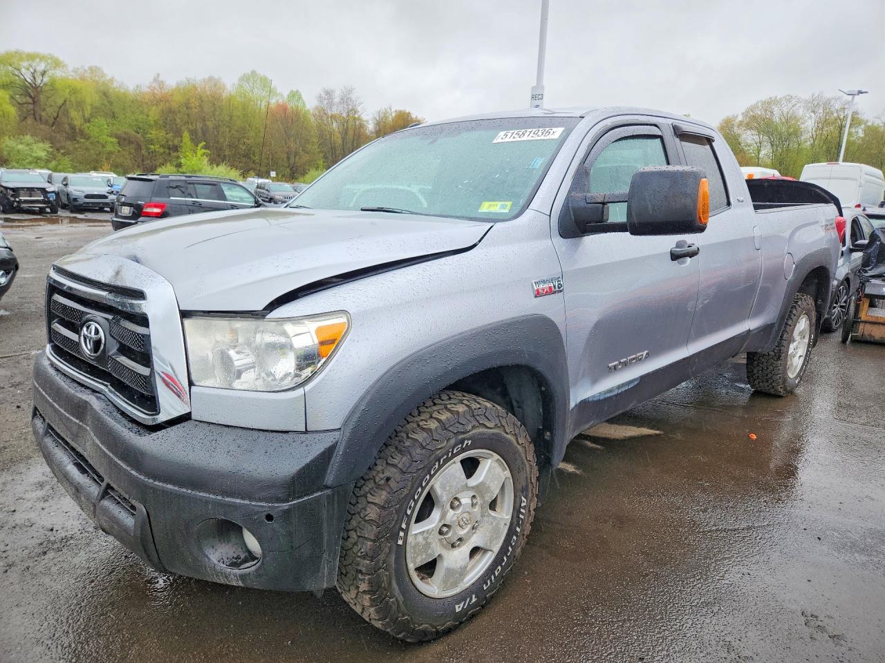 Salvage Toyota Tundra Image
