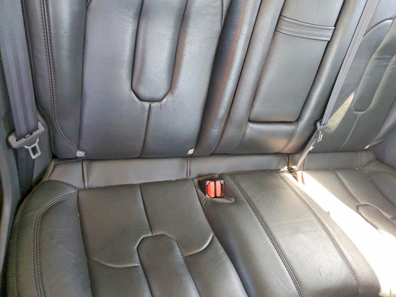 Land Rover Range Rover Pure Premium