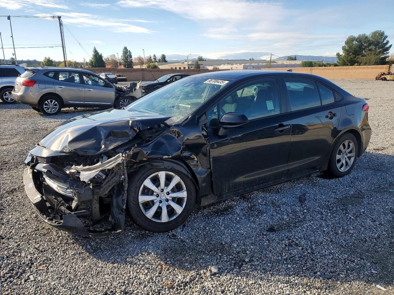 Salvage Toyota Corolla Image