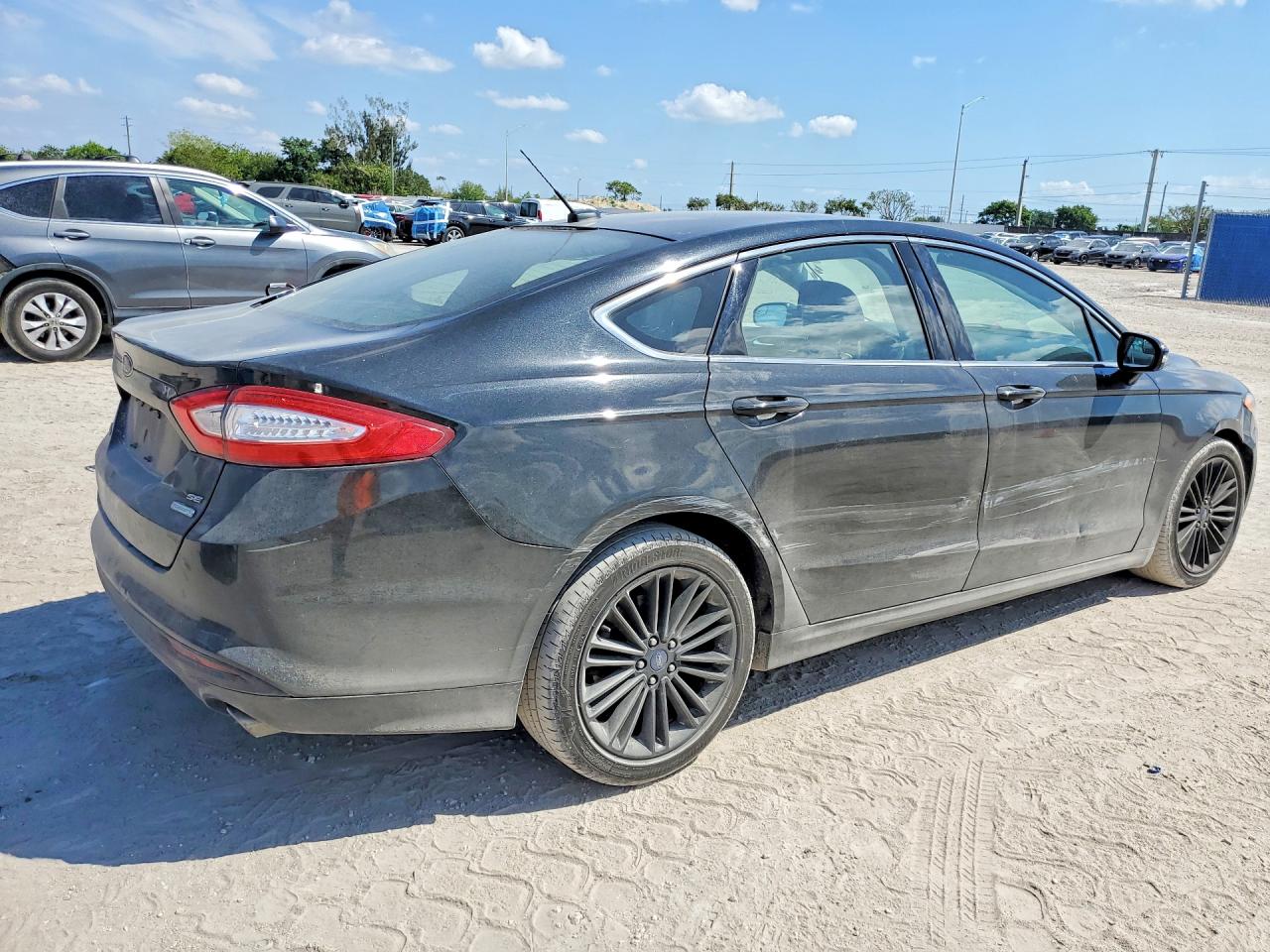 Ford Fusion Se