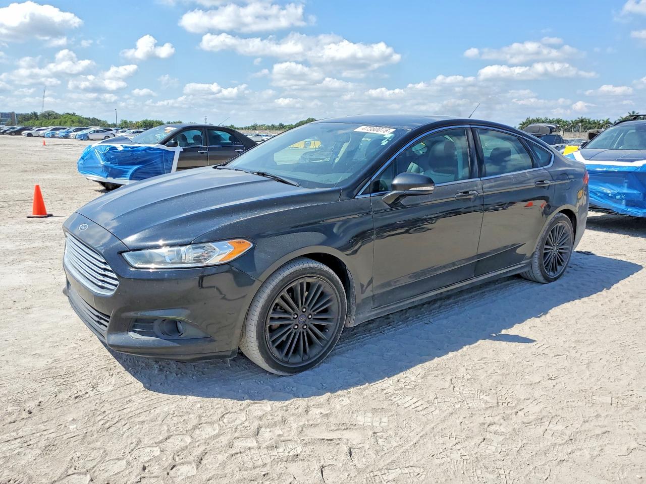 Salvage Ford Fusion Image