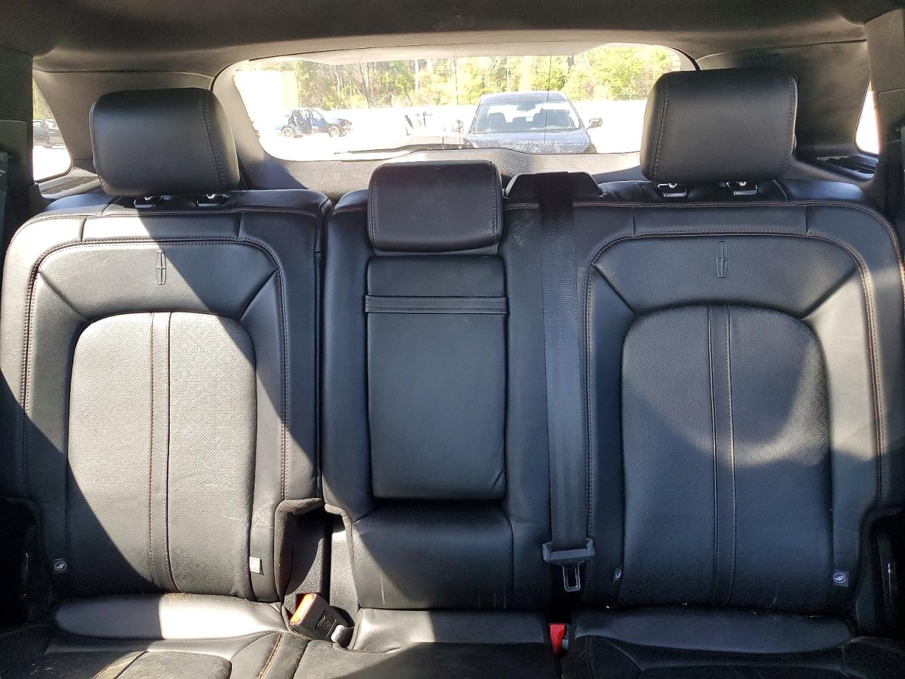 Lincoln MKX Black Label