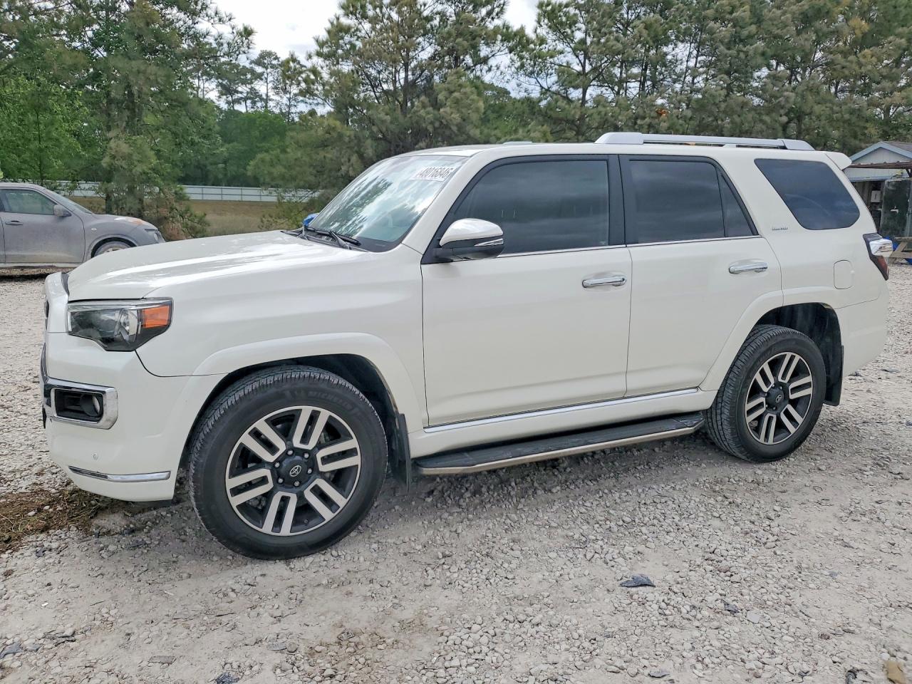 Salvage Toyota 4Runner Image