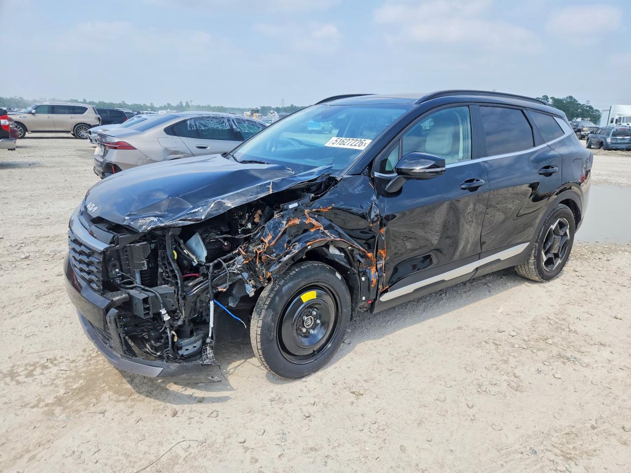 Salvage Kia Sportage Image