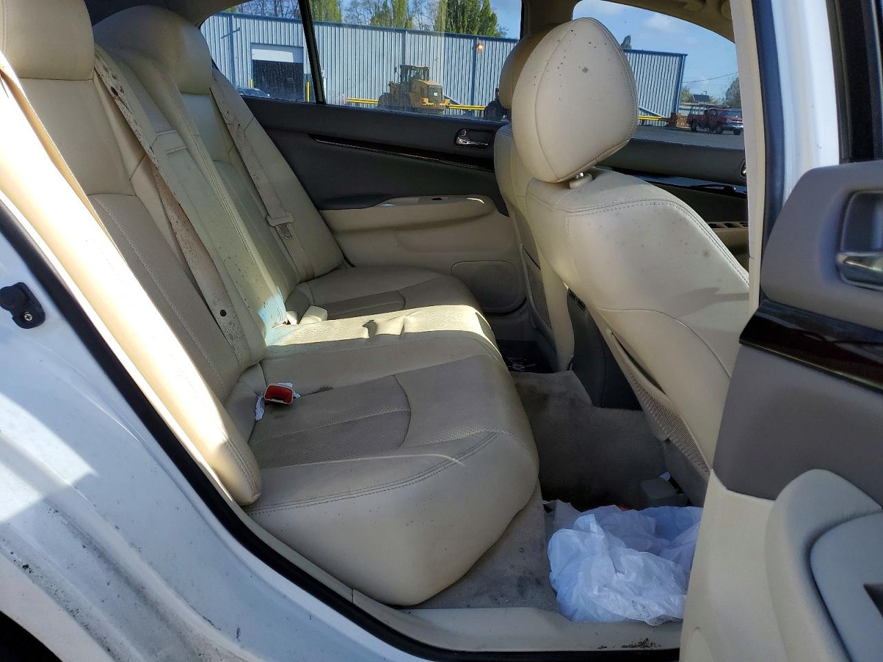 INFINITI G37 Base