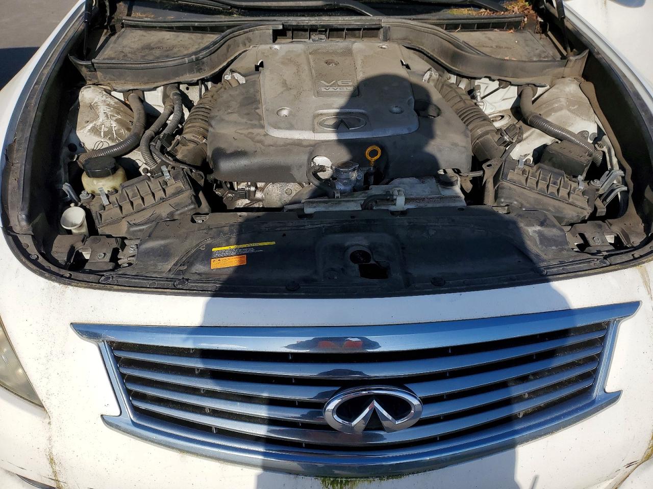 INFINITI G37 Base