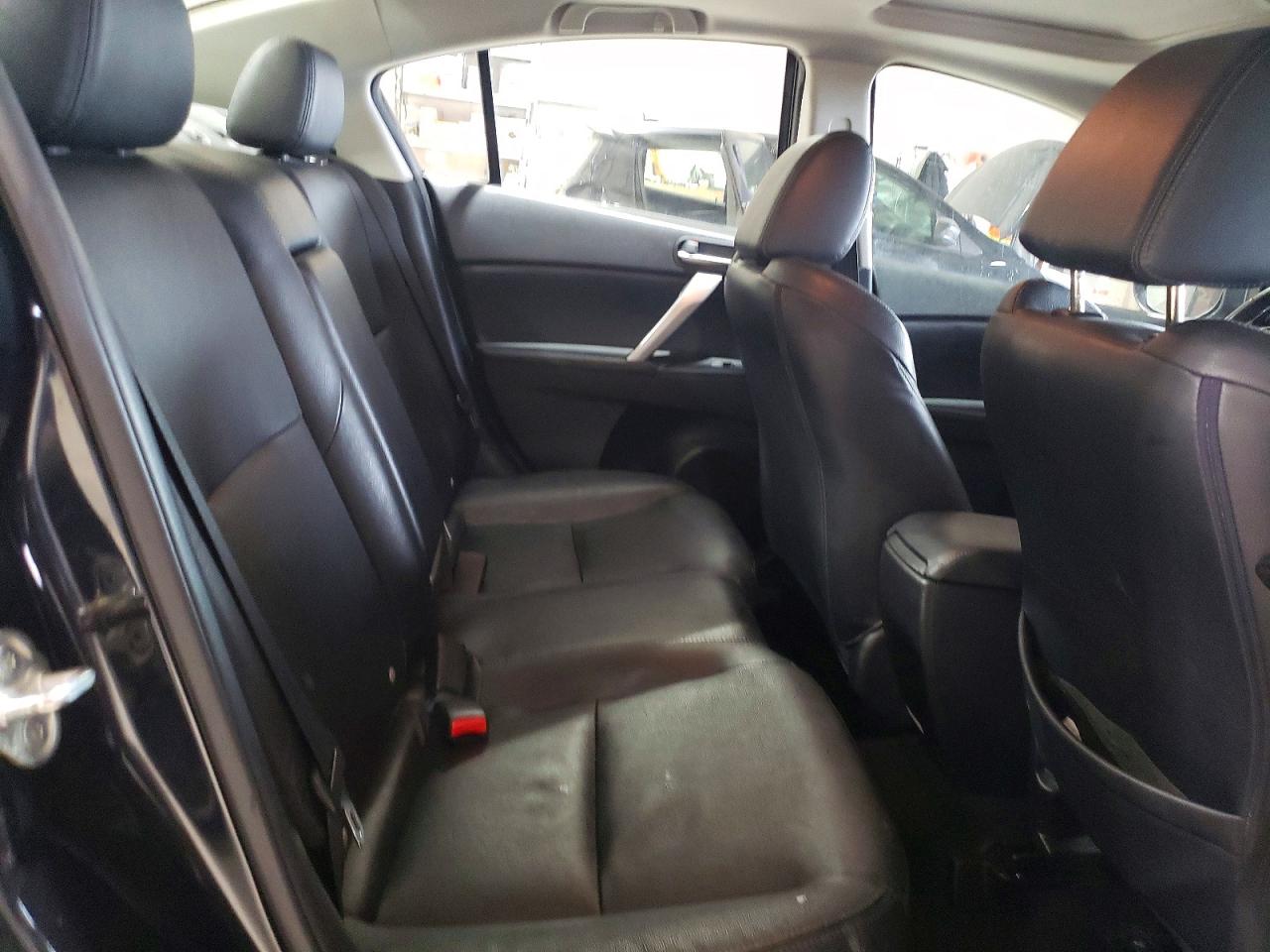 Mazda 3 I