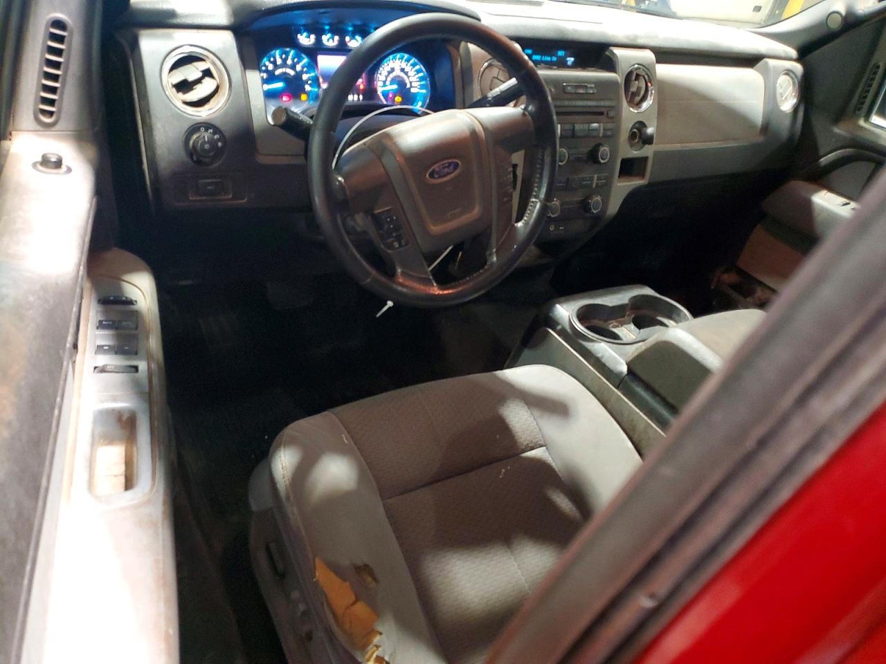 Ford F-150 Super Cab