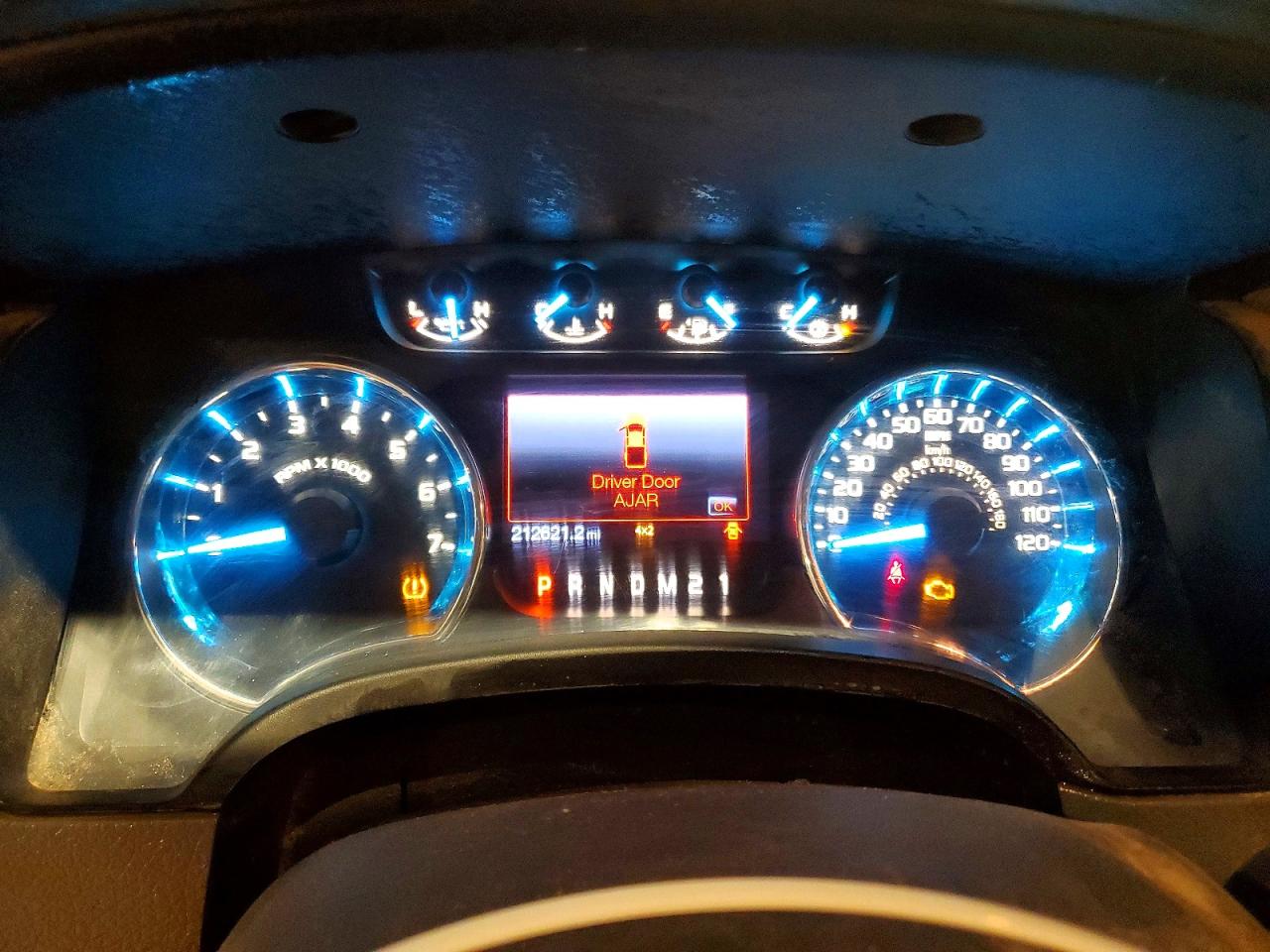 Ford F-150 Super Cab
